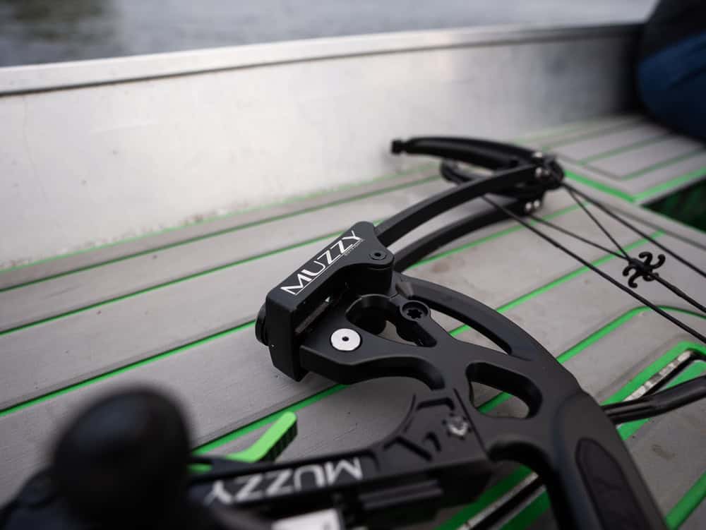 Muzzy Bowfishing Deviant Bow