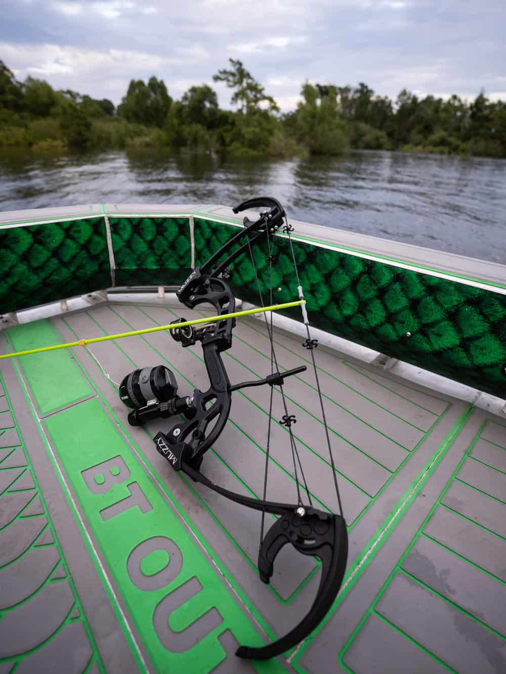 Muzzy Bowfishing Deviant Bow