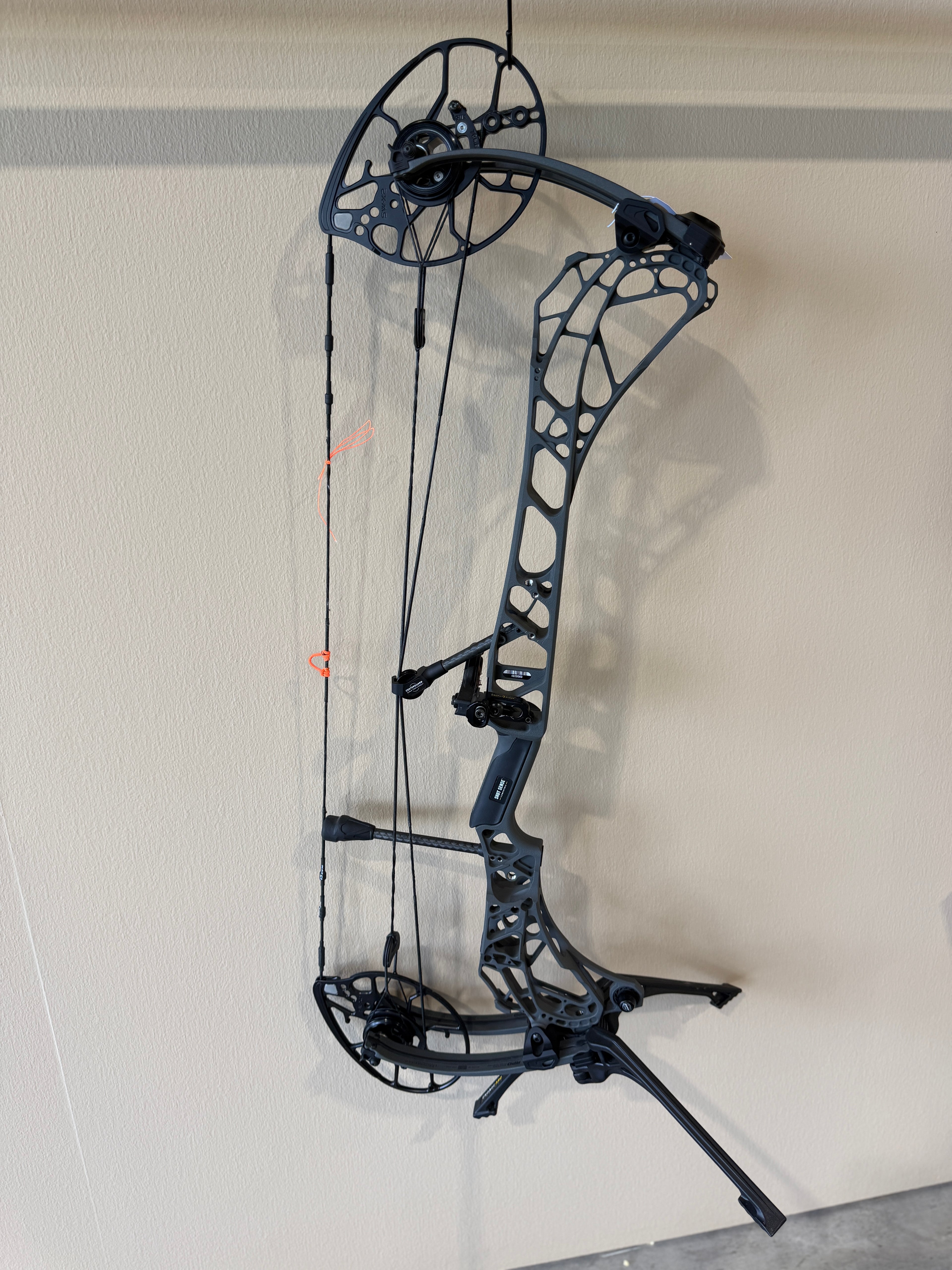 Mathews ARC 30