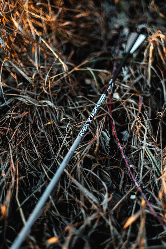 Carbon Express Maxima RED 6mm Stone Carbon Hunting Arrow Shafts (12-Pack)
