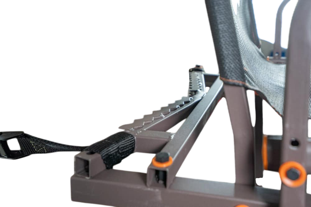 Rhino RTL-202 16-Foot Ladder Tree Stand