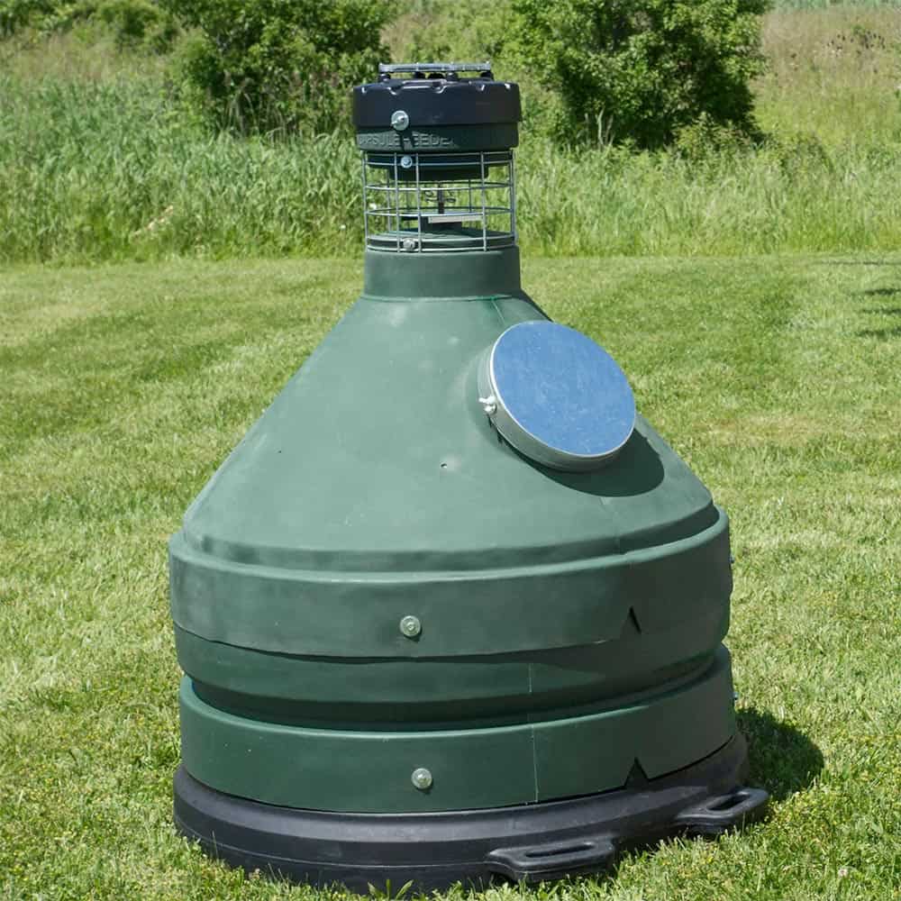 Capsule 1000-lb Deluxe Easy-Fill Game Feeder