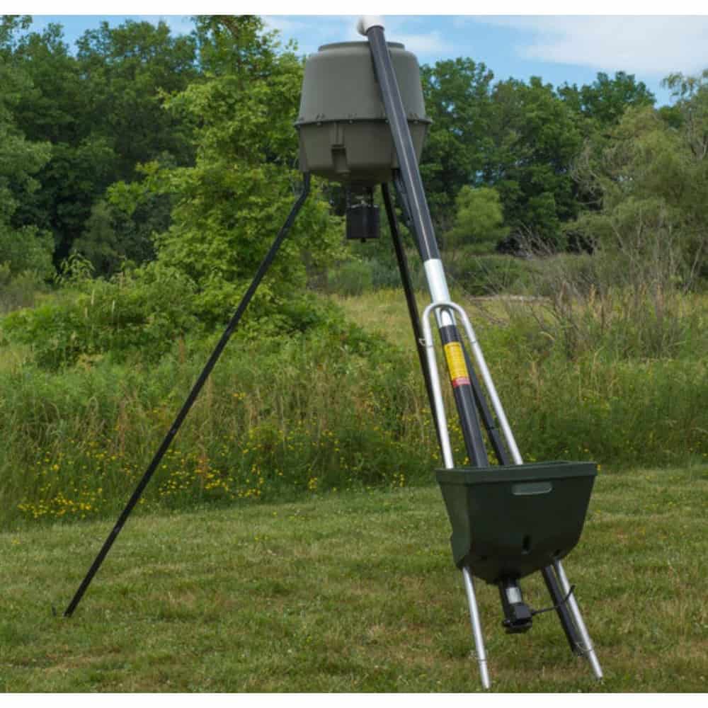 Capsule Feeders Badass Auger Tripod Game Feeder Filler