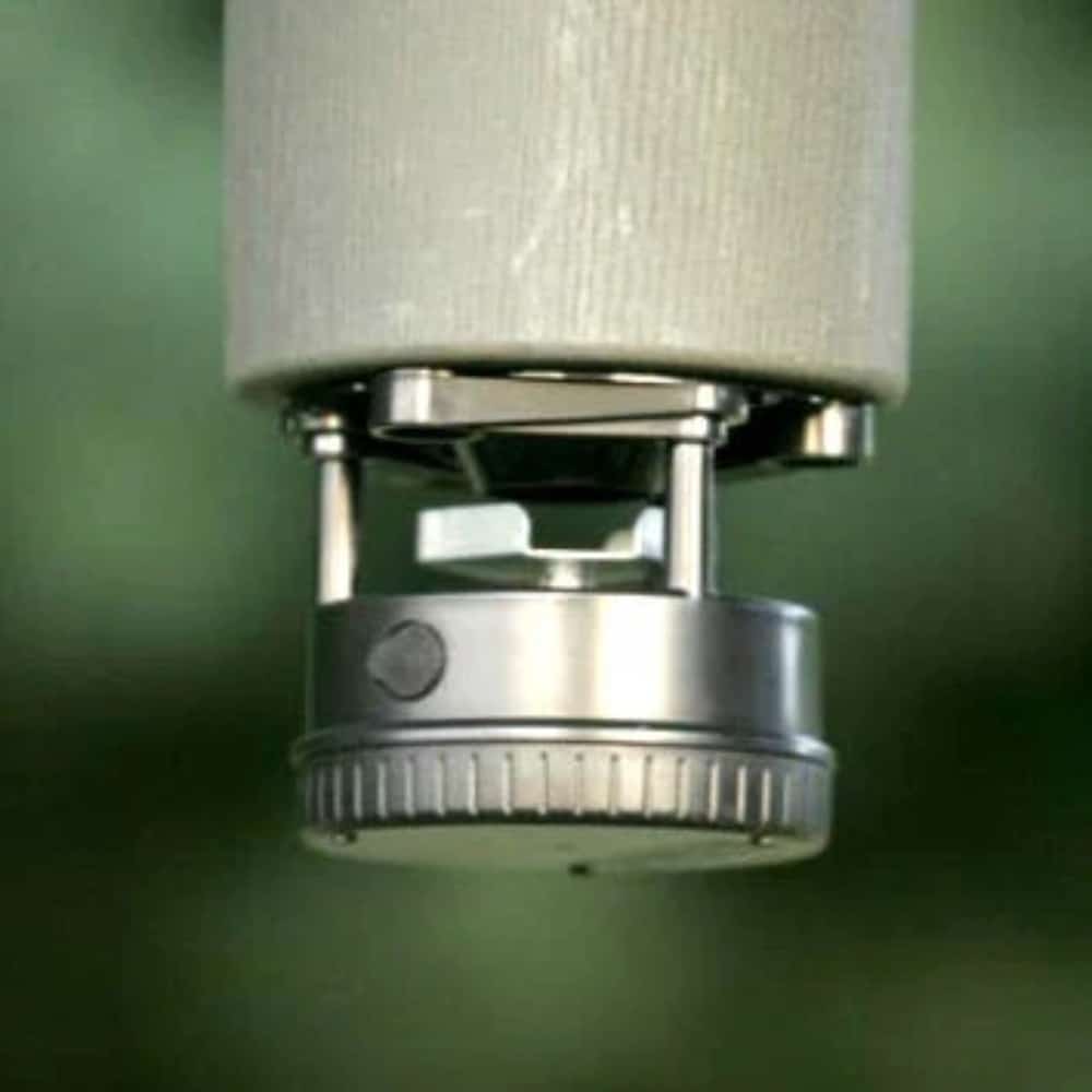 Capsule Outpost 20-lb Portable Motorized Game Feeder.